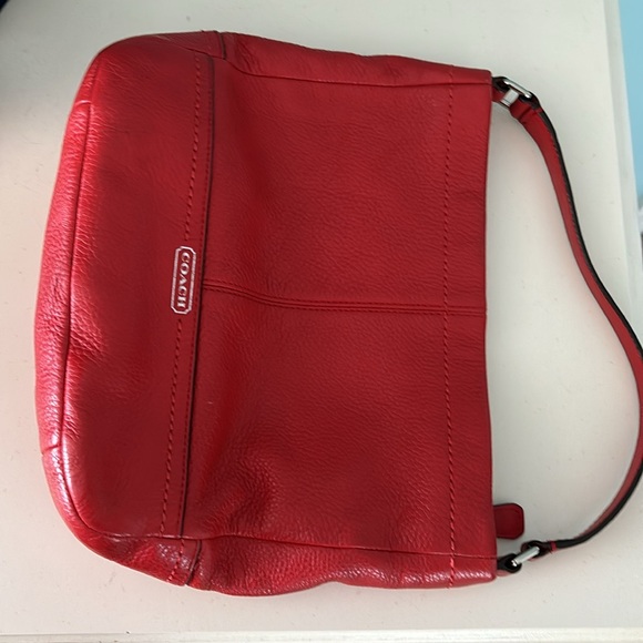 Fun Coach bag in a lovely red shade. Perfect accessory for any event. - Picture 2 of 6
